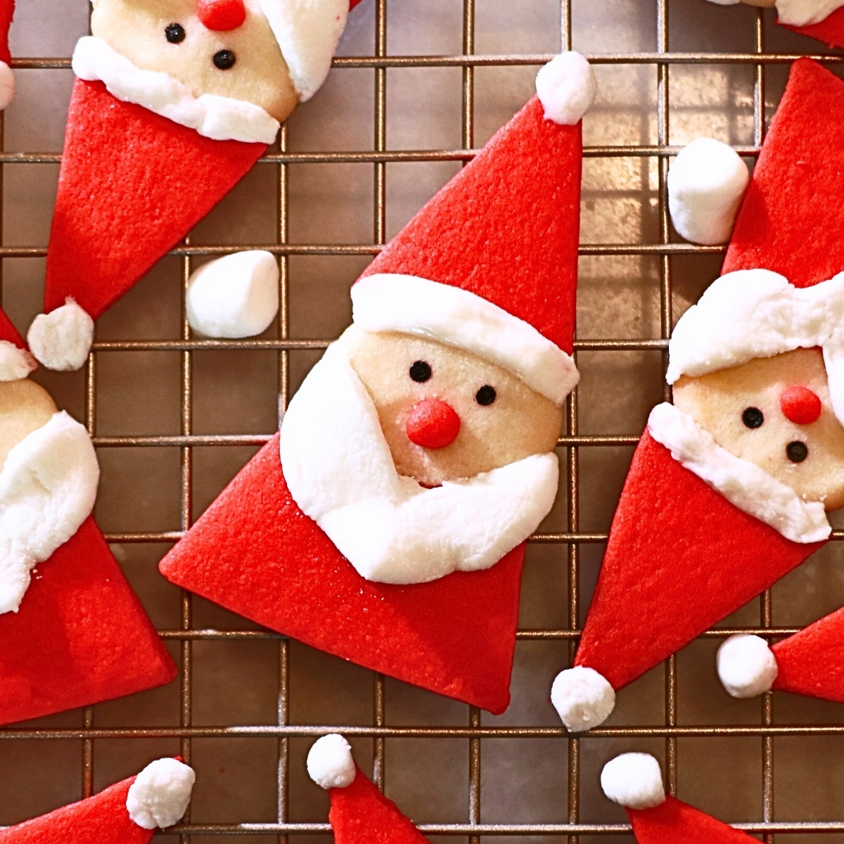 Cute & Easy Santa Cookies: Shortbread with Chewy Marshmallows